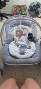 Chicco bouncer