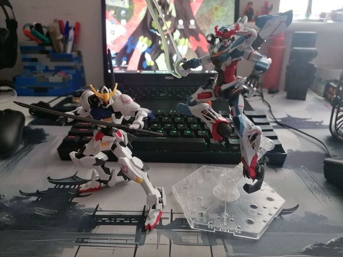 Assembled Gundam Model Kit Bundle