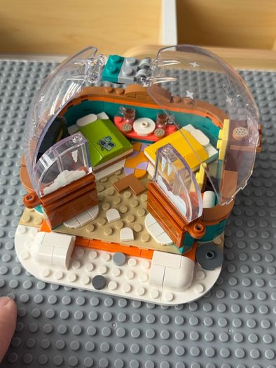 Lego Table with 8kg of lego