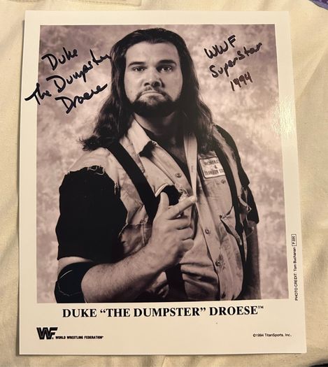 Assortment of autographs