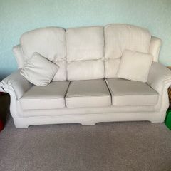 Finline sofa and armchairs