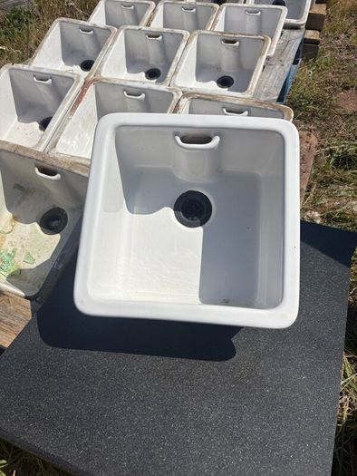 Belfast sinks