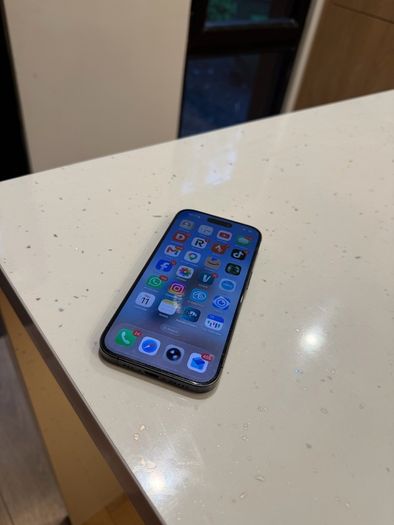 iphone 15 Pro 256gb