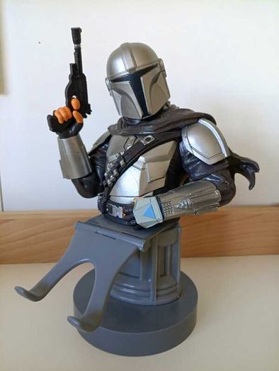 The Mandalorian Figure controler holder(Star Wars)