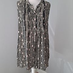 High end tunic by Masai with pockets size L, UK 14