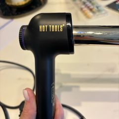 Hot tool curl bar