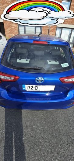 2017 Toyota Yaris Hybrid - Great Condition