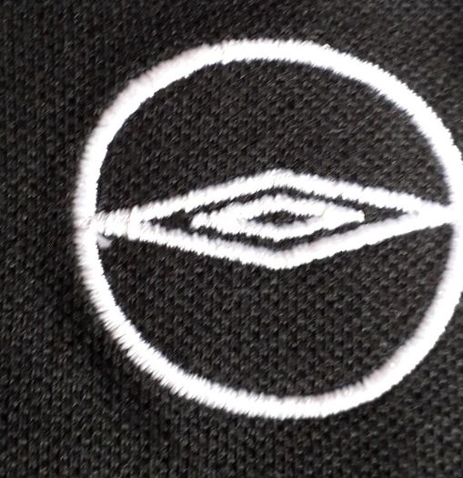 Navy official Umbro tee shirt 100% cotton