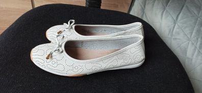 flat woman shoes, white, size 6