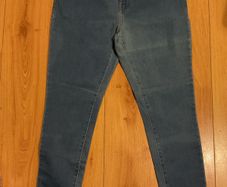 Ladies Jeans Size 18