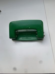 Vintage perforce gren paper puncher