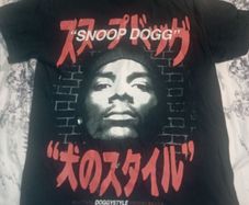 Snoop Dogg t shirt size xs
