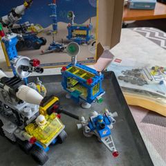 Lego Micro Rocket Launchpad 40712
