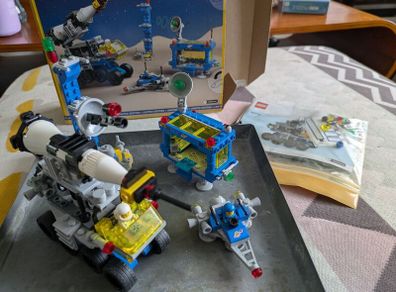 Lego Micro Rocket Launchpad 40712