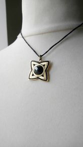 Vintage flower pendant