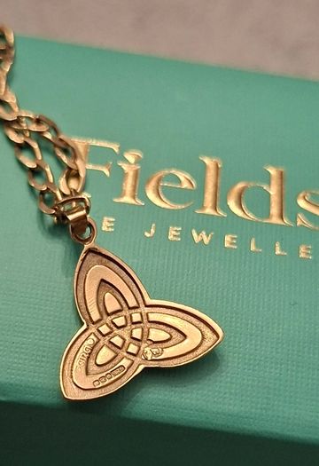 gold necklace
