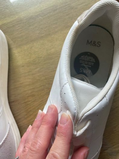 White leather lace up runners/trainers size 10