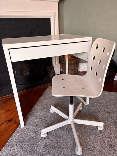 Kids desk and Chair