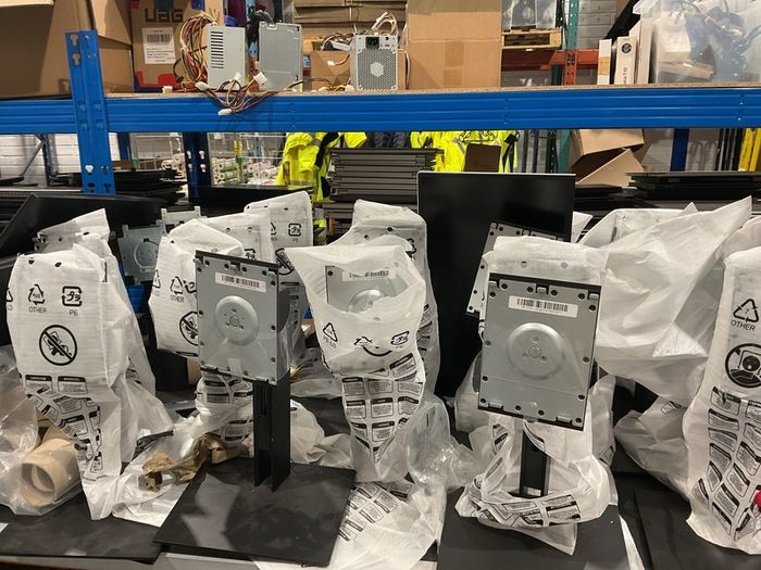 20 HP Monitor stands
