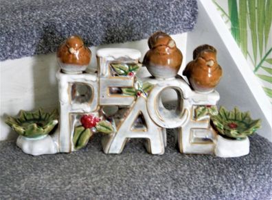 NEW Ceramic Robin Ponsettia Peace Candle Holder 12 euro