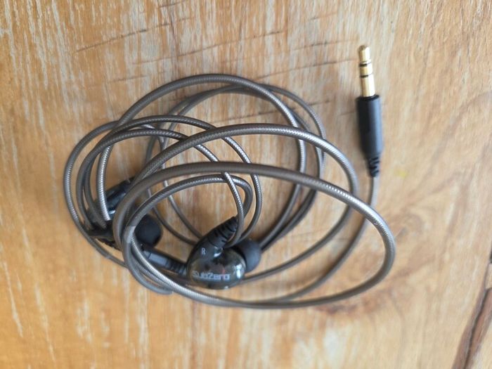 IEM portable wireless monitor system