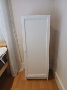 White cabinet