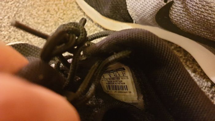 nike black grey runners shoes
