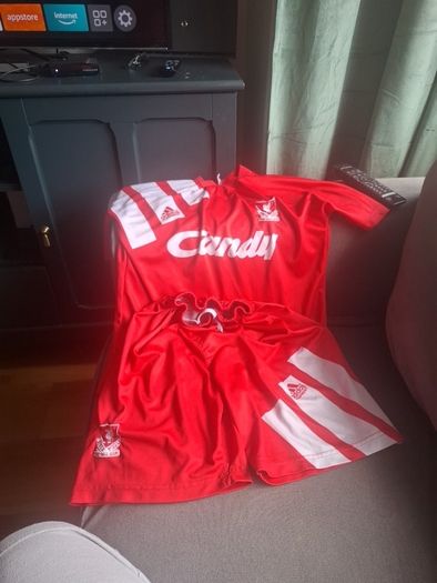 liverpool kit from 1992
