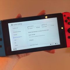 Nintendo Switch V2 + 128GB SD Card