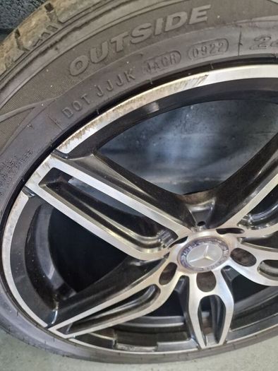 18 Inch Mercedes Alloy Wheels and Tyres.