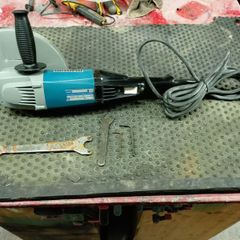 angle grinder