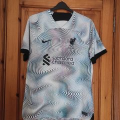 New Nike Liverpool away 2022/23 jersey(large)
