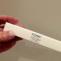 Iconic London mascara