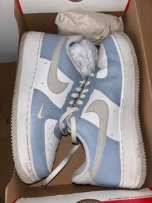Size 6 Nike Shoes