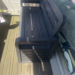 Garden storage bench
