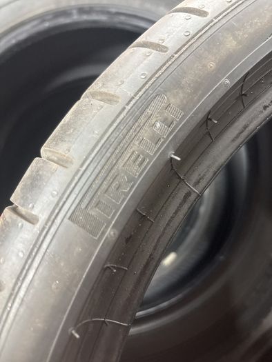 275/30/20 Pirelli Pzero run flat