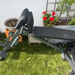 Workout bench