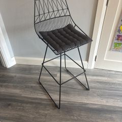 Set of 2 Black Metal Bar Stools