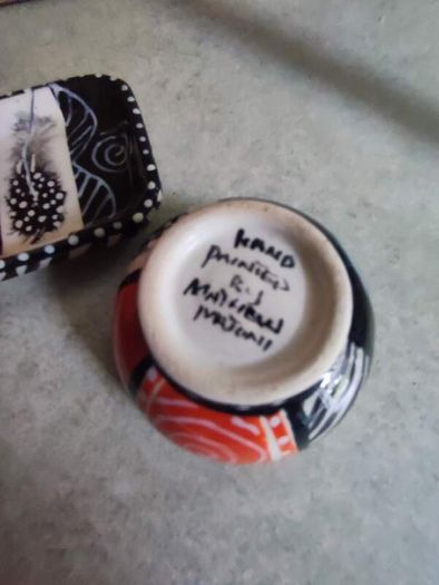 3 Pieces Set Of 2  Small Bowls African Dishes On Tray Holder Handpainted
