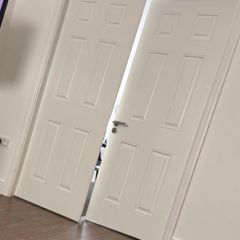 Internal pair of doors