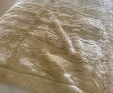 Fur bed throw