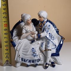Figurine