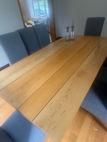Dining table and chaire