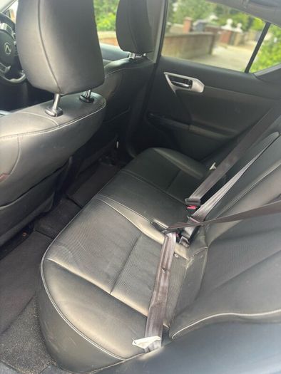 Lexus CT200h 2013