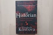 The Historian by Elizabeth Kostova (Horror Mystery Paperback 2005)