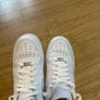 Sneakers Image 2