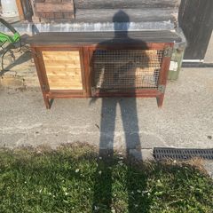 Rabbit hutch