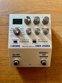 Boss DD 200