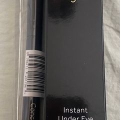 Ayu instant under eye concealer and highlighter brush
