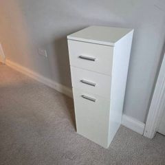 Bathroom storage